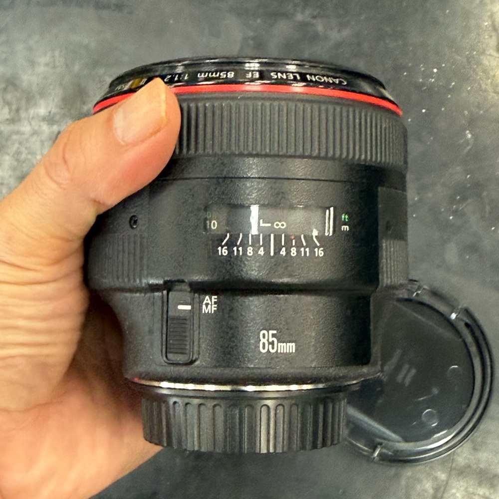 Canon EF 85mm f/1.2L II USM Lens - Black portrait prime wedding sport bokeh